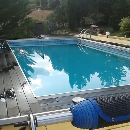 Gite 2 Chambres Avec Piscine Sernhac Exterior foto