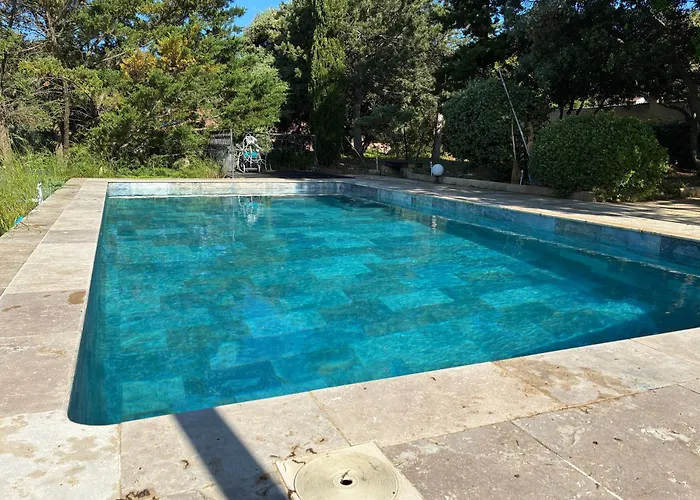 Gite 2 Chambres Avec Piscine
